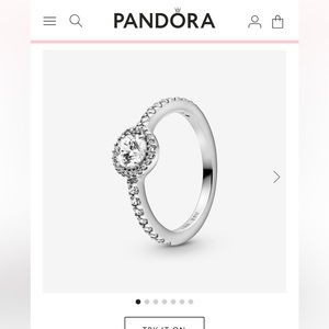 Size 7.5 Pandora ring